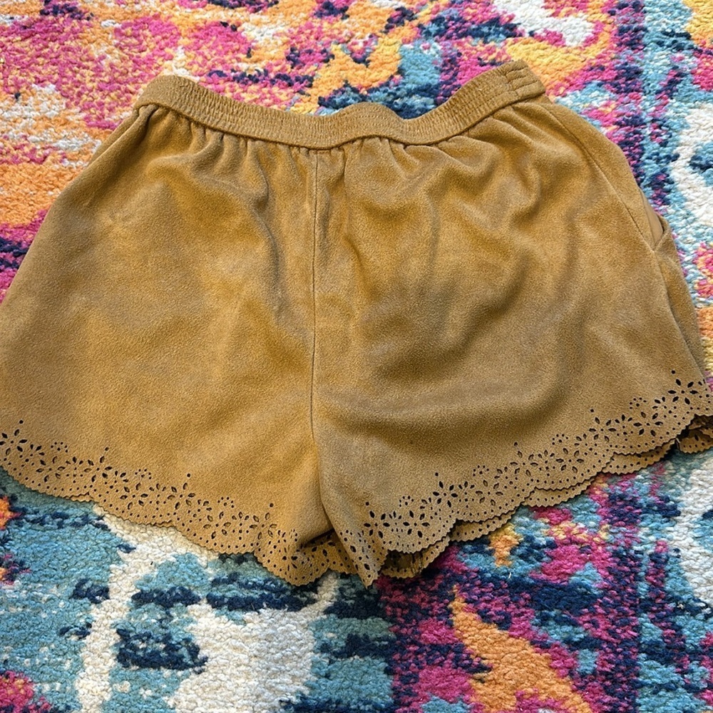 Zara Shorts - Picture 3 of 6